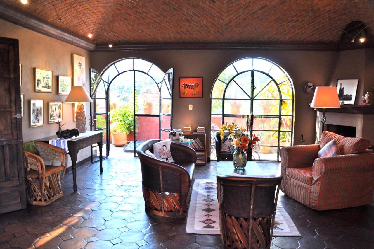 Casa De La Cuesta B&B Сан Мигел де Аленде Екстериор снимка